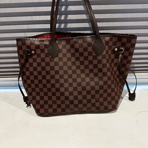 Brown checkered tote bag